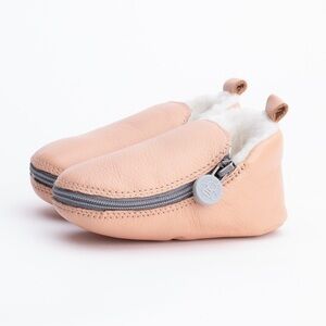 BUKUBEE BABY Cotton Candy Leather Bootie with Fur Lining Sz 1 (0-6 months)